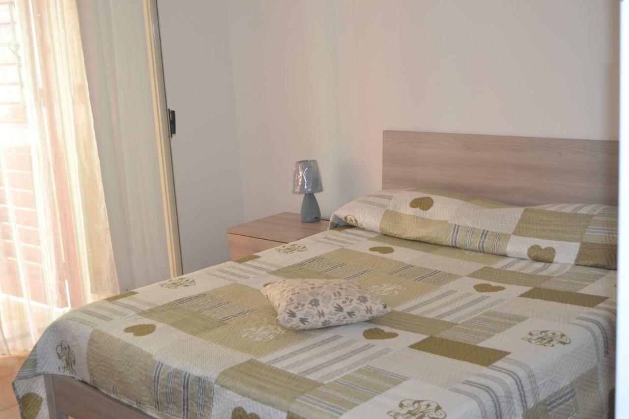 Tulipano 7 Apartment Mascali Bagian luar foto